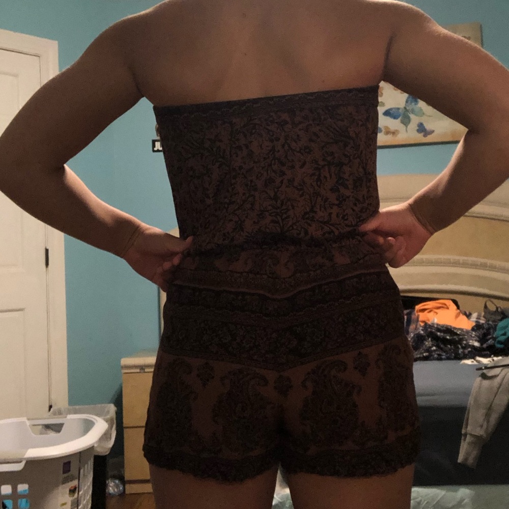 Cute strapless romper